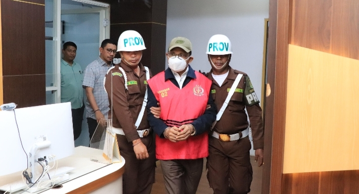 Kejati Maluku Berhasil Mengamankan DPO Perkara Korupsi Atas Nama "DK"