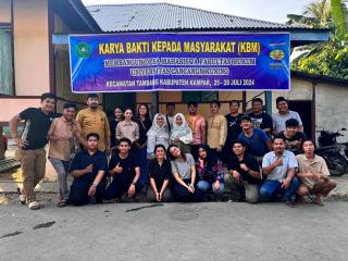 Bakti Masyarakat, Kelompok 7 KBM Unilak Berikan Penyuluhan Hukum di SMAN 2 Tambang