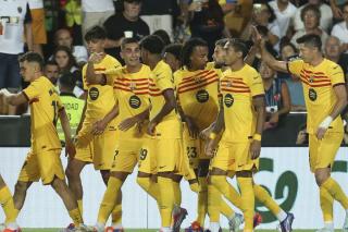 Barcelona Kalahkan Tuan Tumah Valencia