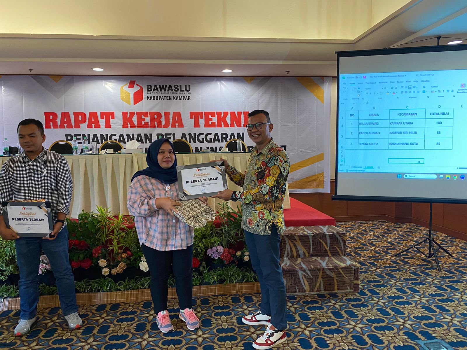 Bawaslu Kampar Gelar Rakernis Penanganan Pelanggaran Bagi Panwascam