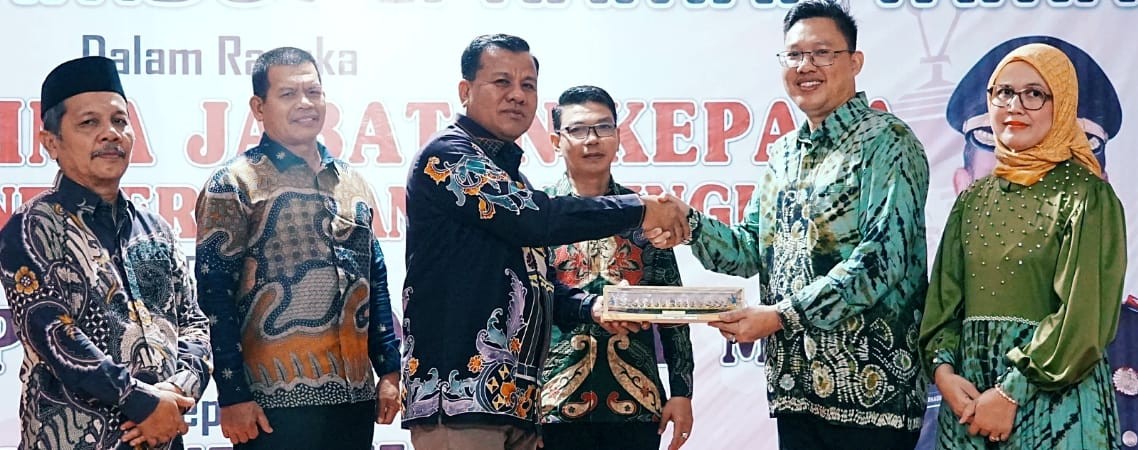 Bupati Hadiri Sertijab Kepala Kejari Kuansing
