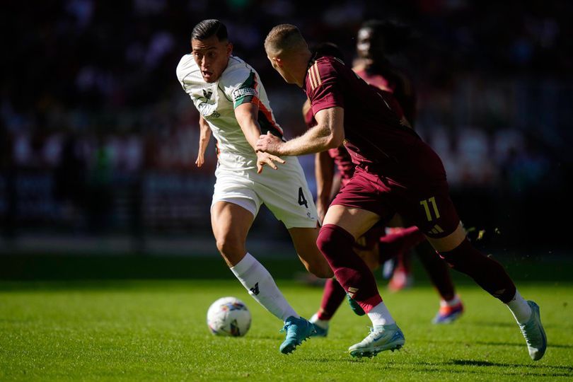 AS Roma Menang Tipis atas Venezia dengan Skor 2-1