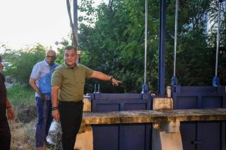 Pjs Wako Dumai Tinjau Muara Sungai Dumai Serta Pintu Air di Jalan PattimuraÂ 