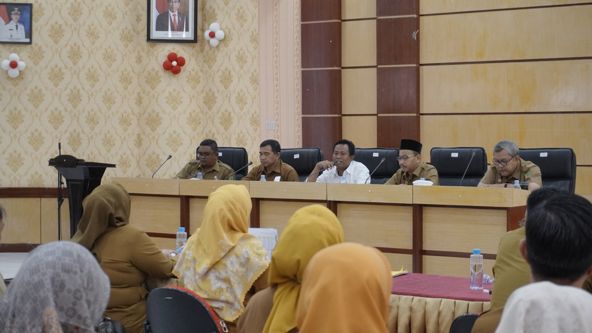 Bahas APBD Perubahan, Plt. Bupati Rohil Minta Selesaikan Pembayaran RutinÂ