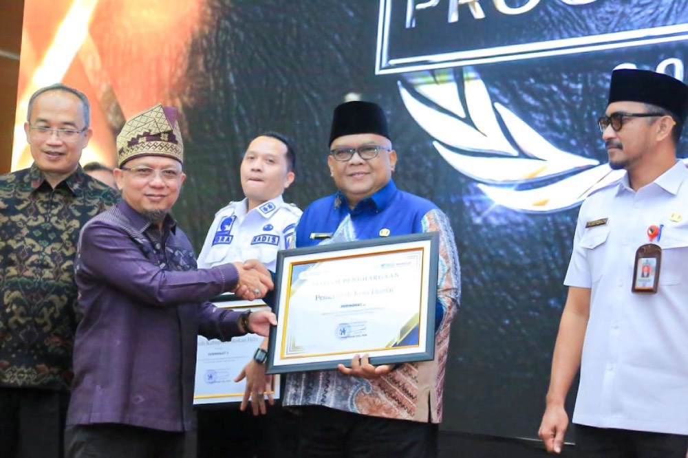 Pemko Dumai Terima Penghargaan dari BPS Riau Sebagai Terbaik Kedua dalam EPSS Tahun 2024