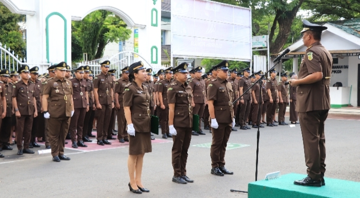 Kajati Maluku Pimpin Upacara Hari Sumpah Pemuda ke - 96 tahun 2024 "Maju Bersama Indonesia Raya"