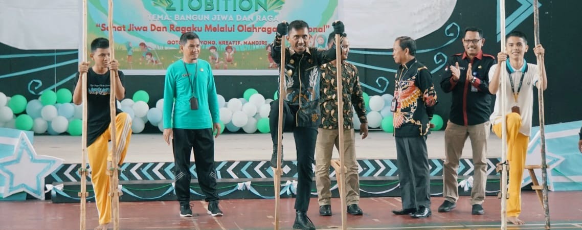 Hadiri Gelar Karya Projek 2 Fase E, Pjs Bupati Kuansing Apresiasi Kreativitas Siswa SMAN Pintar