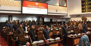 DPRD Pekanbaru Gelar Paripurna Pandangan Fraksi Terhadap Ranperda RPJPD