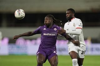 Fiorentina Bungkam AC Milan dengan Skor 2-1