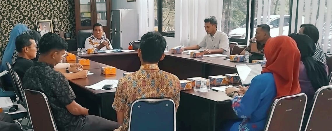 Dishub Gelar Forum Konsultasi Publik Terkait Penerapan Standar Pelayanan Pengujian Kendaraan