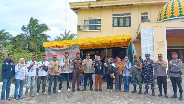 Kajari Rohil Andi Adikawira Putera Bersama Forkopimda Memonitoring Pelaksanaan Pilkada 2024