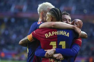 Barcelona Libas Espanyol dengan Skor 3-1