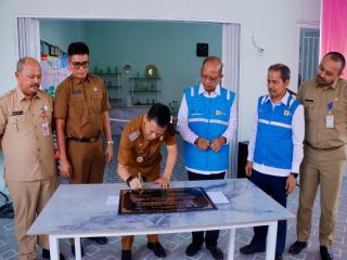 Pj Bupati Kampar Resmikan Rumah Galeri Edukasi Kelor Aru