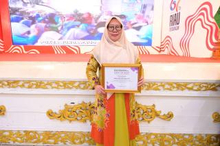 Bunda PAUD Kabupaten Bengkalis Terima Penghargaan