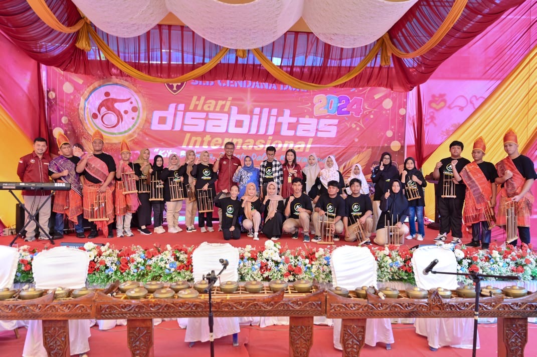 Bupati Ajak Masyarakat Bergandeng Tangan Dukung Penyandang Disabilitas