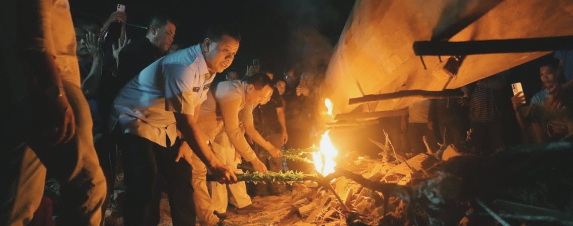 Layur Jalur Sembaran Olang Pulai, Bupati Kuansing Lakukan Penggalangan DanaÂ