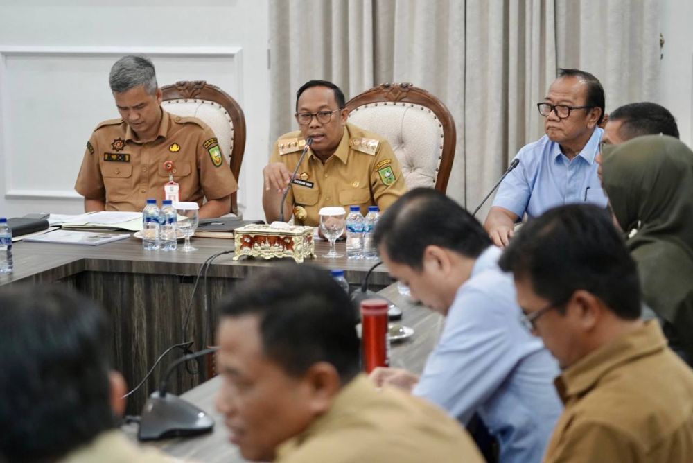 Pemprov Riau Lakukan Rapat Rancangan Program Optimalisasi Produksi Padi Riau