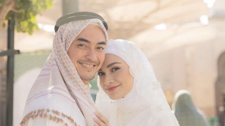 Putri Zulhas Sebut Zumi Zola Jawaban dari Doanya di Tanah Suci