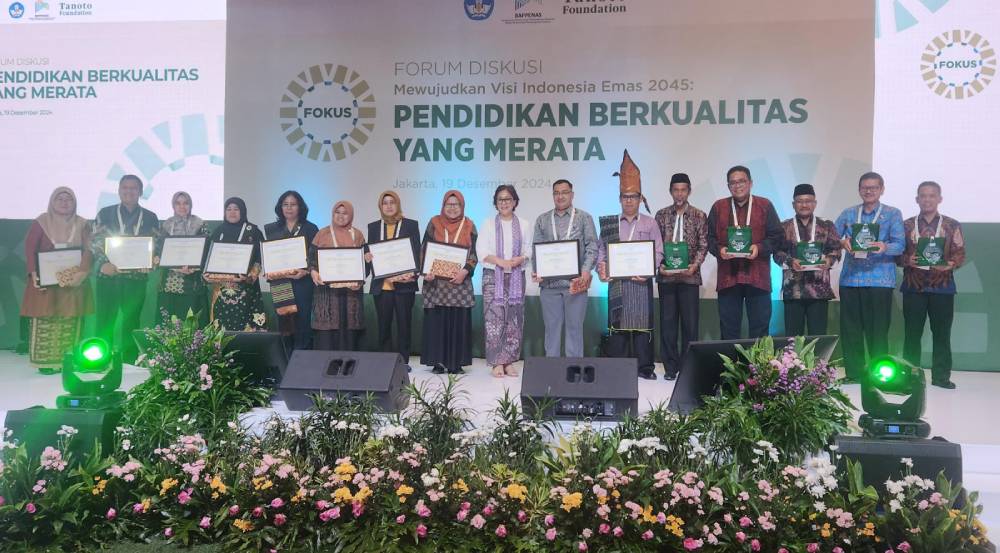 Pemko Dumai Terima Penghargaan dari Tanoto Foundation Indonesia