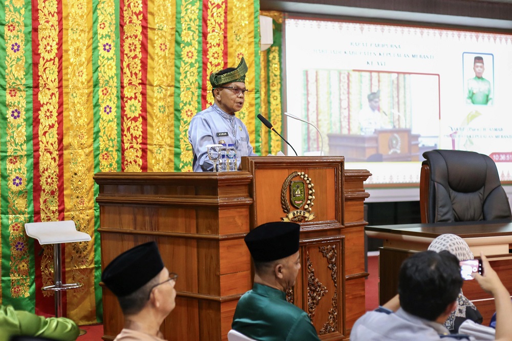 Plt Bupati Asmar Ikuti Paripurna DPRD Hari Jadi Kabupaten Kepulauan Meranti ke-16 Tahun