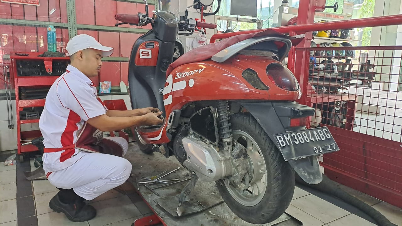 Libur Nataru, Capella Honda Siapkan 111 Bengkel Resmi Honda untuk Konsumen di Riau