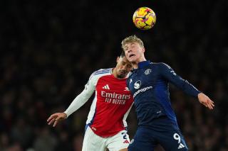 Arsenal Hajar Manchester United dengan Skor 2-0