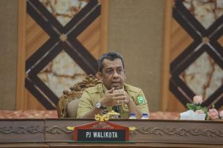 Pj Wali Kota Terima Arahan Mendagri, Fokus pada Kepatuhan terhadap Aturan