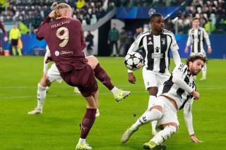 Juventus Kalahkan Manchester City dengan Skor 2-0