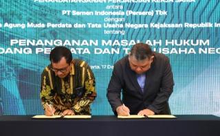 JAM DatunÂ Dengan PT Semen Indonesia (Persero) Teken Perjanjian Kerja Sama