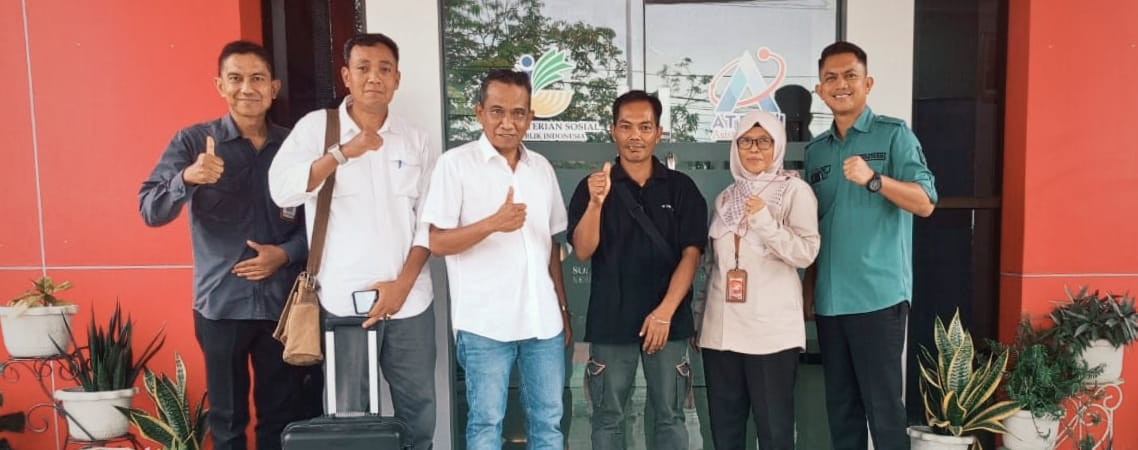 Disdukcapil dan Dinsos PMD Jalin Kolaborasi, Berikan Perlindungan dan Pelayanan Bagi Lansia Terlanta