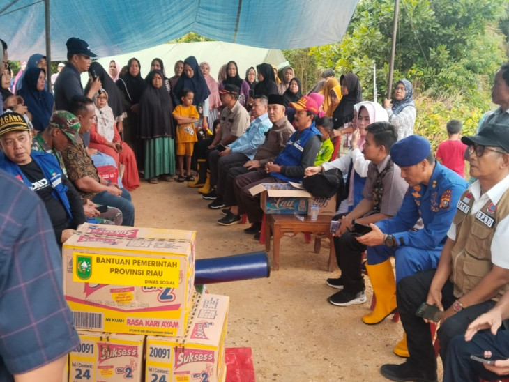 Masyarakat terdampak Banjir Gunung Sahilan, Pemda Kampar Mulai Salurkan Bantuan