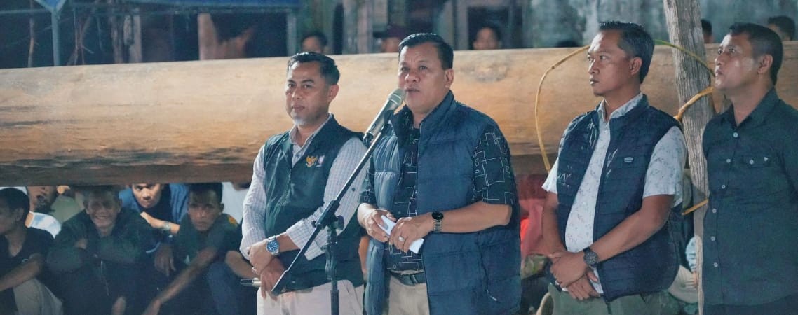 Audiensi Sekaligus Melayur Jalur Kampung Baru, Bupati Kuansing Serap Aspirasi Masyarakat Cerenti