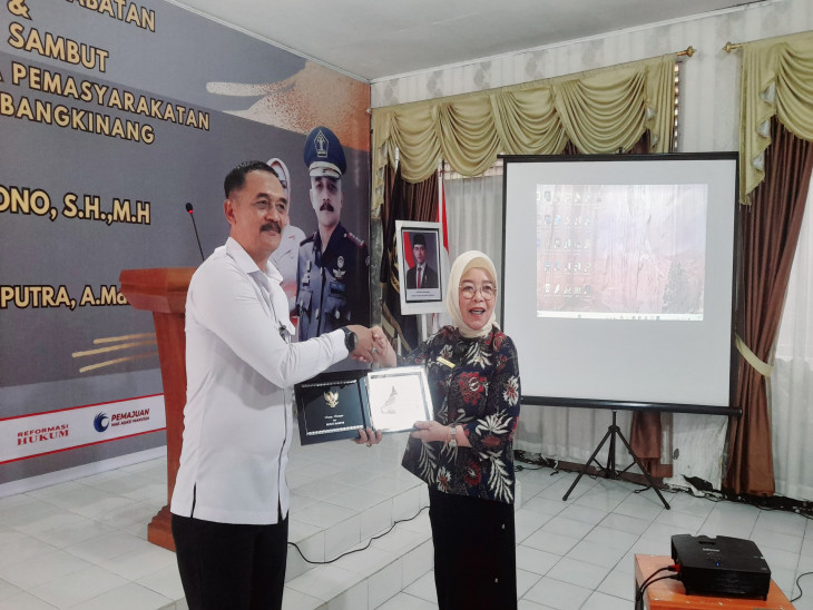Usai Pananaman Semangka, Pj Sekda Kampar Saksikan Pisah Sambut Kalapas Kelas II A Bangkinang
