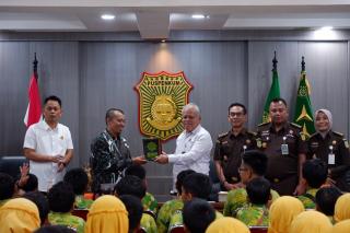 Puspenkum Kejagung Terima Kunjungan Siswa SD Islam Al-Akbar Mojokerto