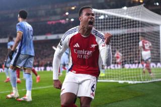 Arsenal Gilas Tottenham dengan Skor 2-1