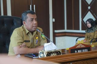 Pj Walikota Pekanbaru Minta PUPR Lakukan Normalisasi Atasi Banjir