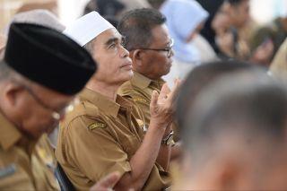 32 ASN Terima SK Pensiun dari Pemprov Riau