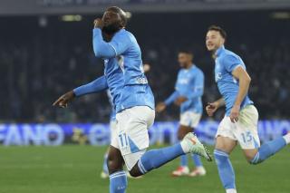 Napoli Kalahkan Juventus dengan Skor 2-1
