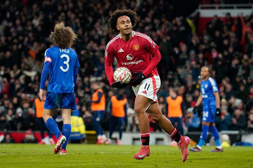 Manchester United Menang Tipis Leicester City dengan Skor 2-1