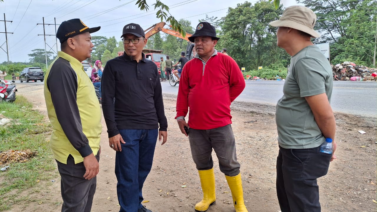 Peringati HPSN, DLH Bengkalis Lakukan Aksi Goro di Kelurahan Talang Mandi