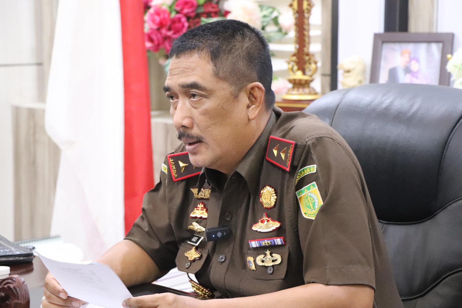 Paparkan Capaian Kinerja, Kajati Maluku Minta Masyarakat Kenali Hukum Jauhi Hukuman