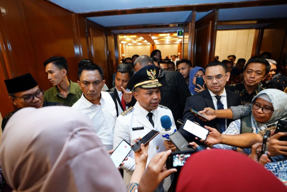 Gubernur Riau Abdul Wahid akan Ikuti Retret Akmil di Magelang