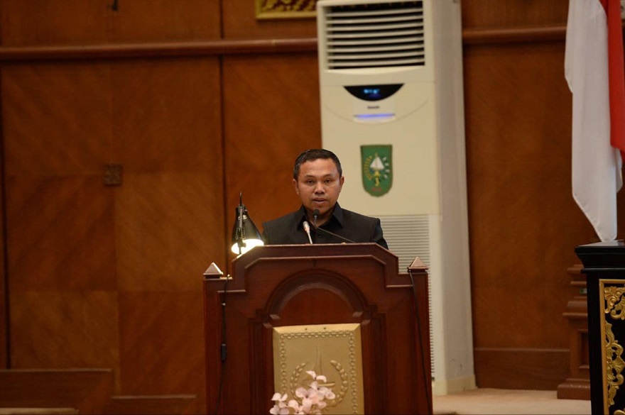 Sampaikan Pidato Perdana, Gubernur Riau Abdul Wahid Ungkap Visi Misinya