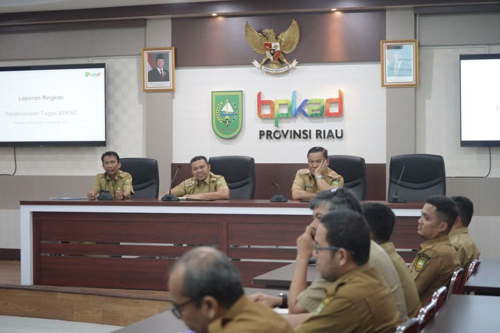 Gubri dan Wagubri Sambangin Kantor BPKAD Riau
