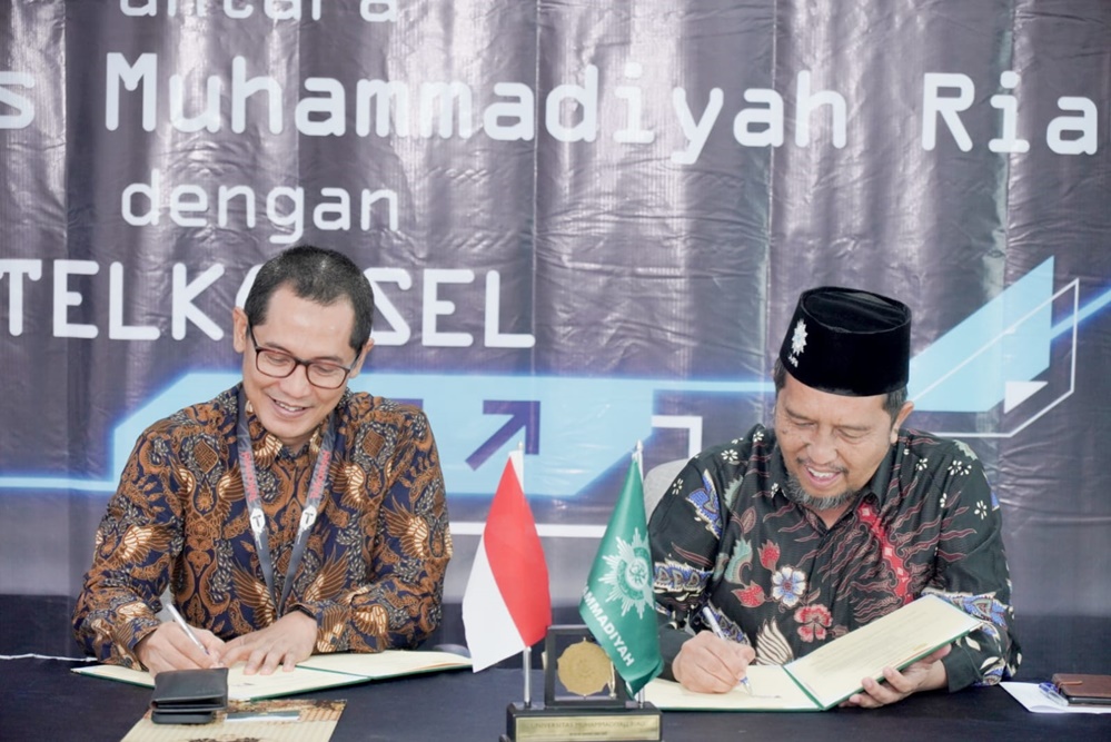 Rektor UMRI Tekankan Pentingnya Teknologi Informasi untuk Kemajuan Pendidikan