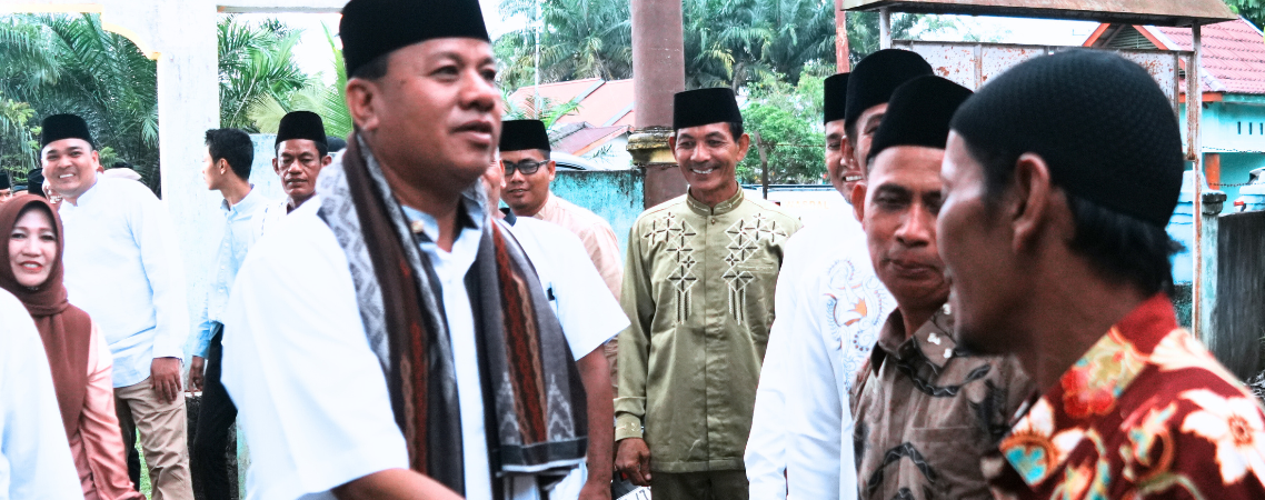 Bupati Kuansing Hadiri Safari Ramadan di Pembatang Pangean