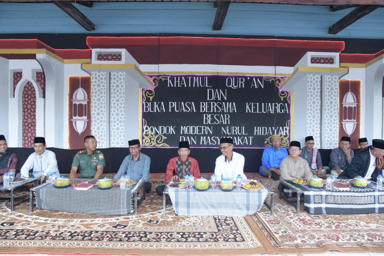 Pondok Modern Nurul Hidayah Gelar Khatmul Qur’an dan Buka Puasa Bersama