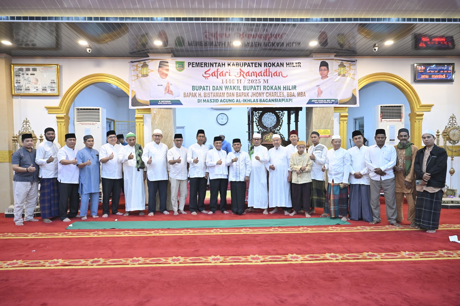 Safari Ramadhan Perdana Bupati dan Wakil Bupati Rohil di Masjid Agung Al-Ikhlas BagansiapiapiÂ 