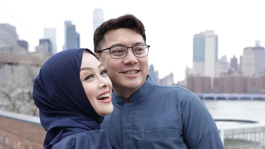 Terry Putri Merasa Berdosa Tinggalkan Suami Puasa Ramadan Sendiri di Amerika
