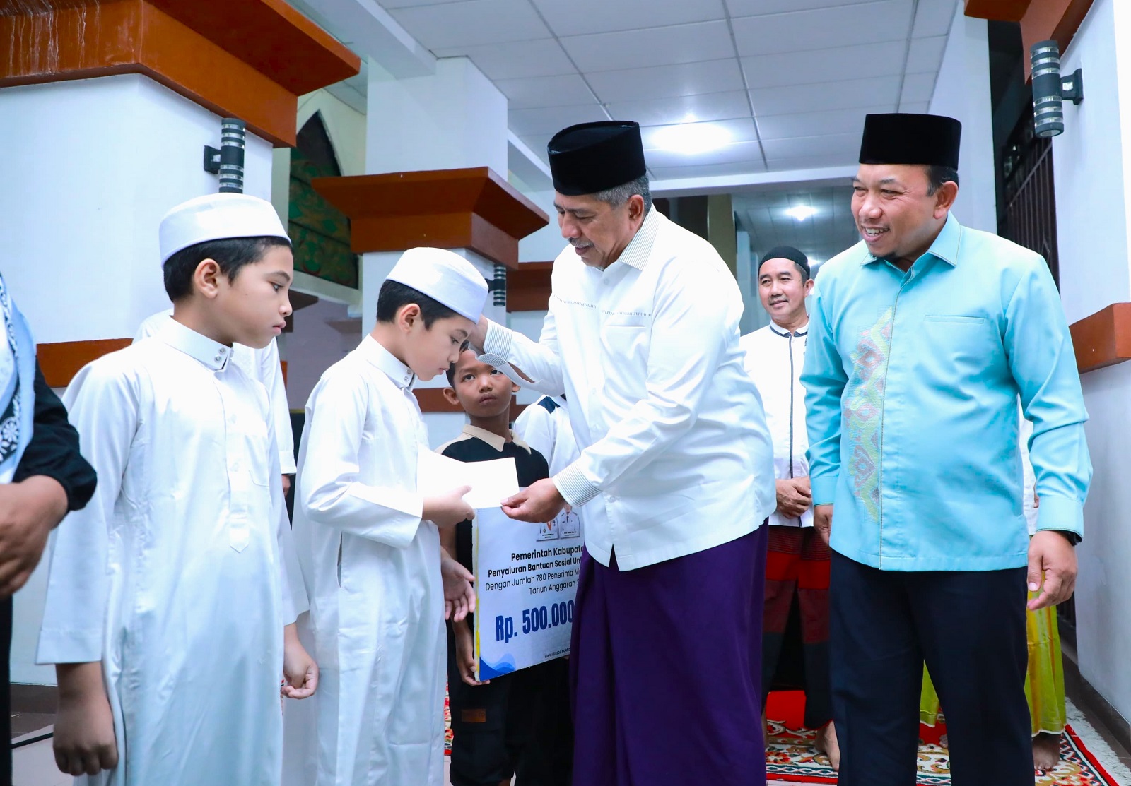 Alfedri: Santunan Anak Yatim Agar Mereka Merasakan Kegembiraan Sambut Hari Raya
